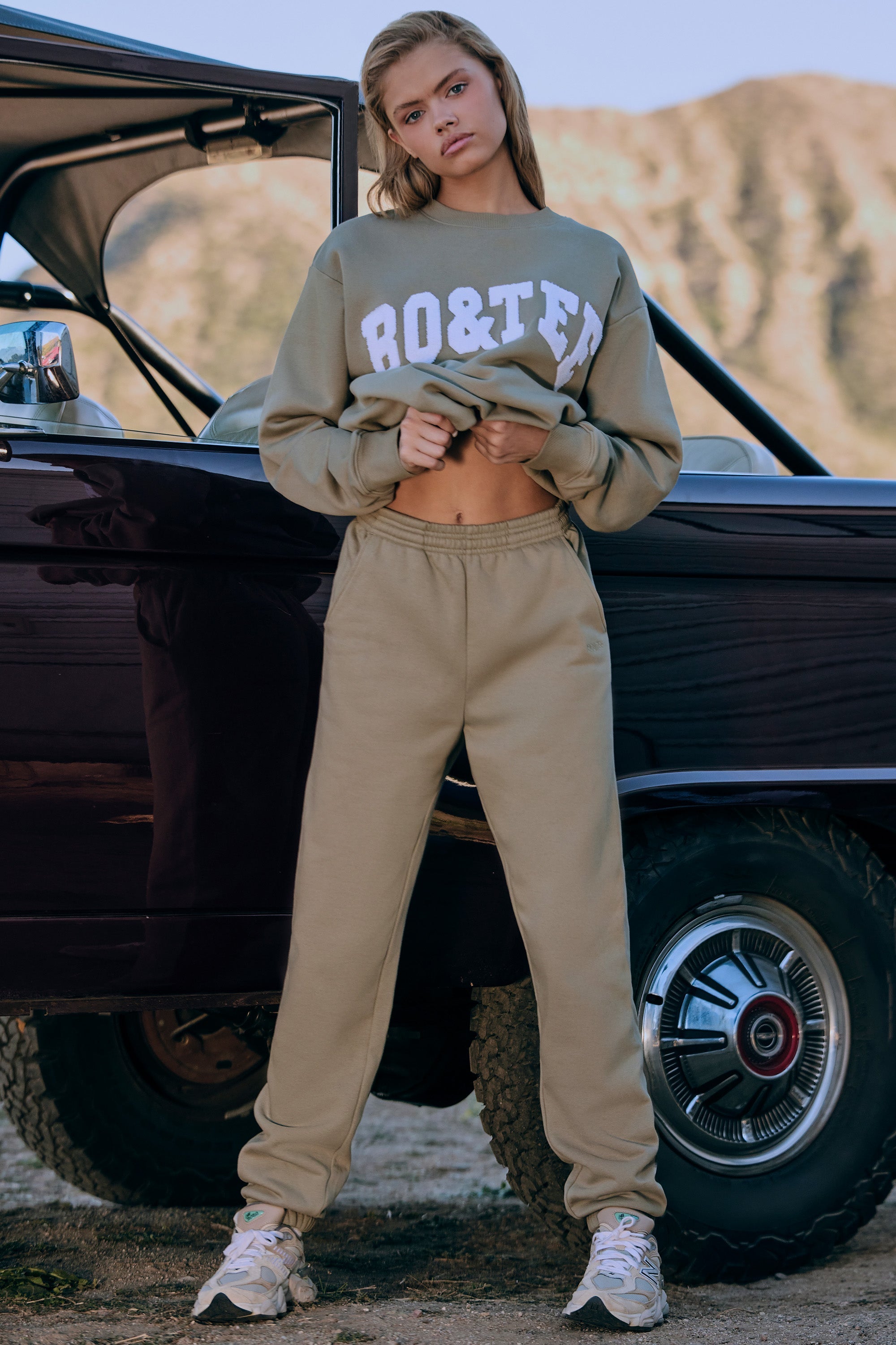 Cotton Fleece Mid-Rise Joggers in Khaki Green