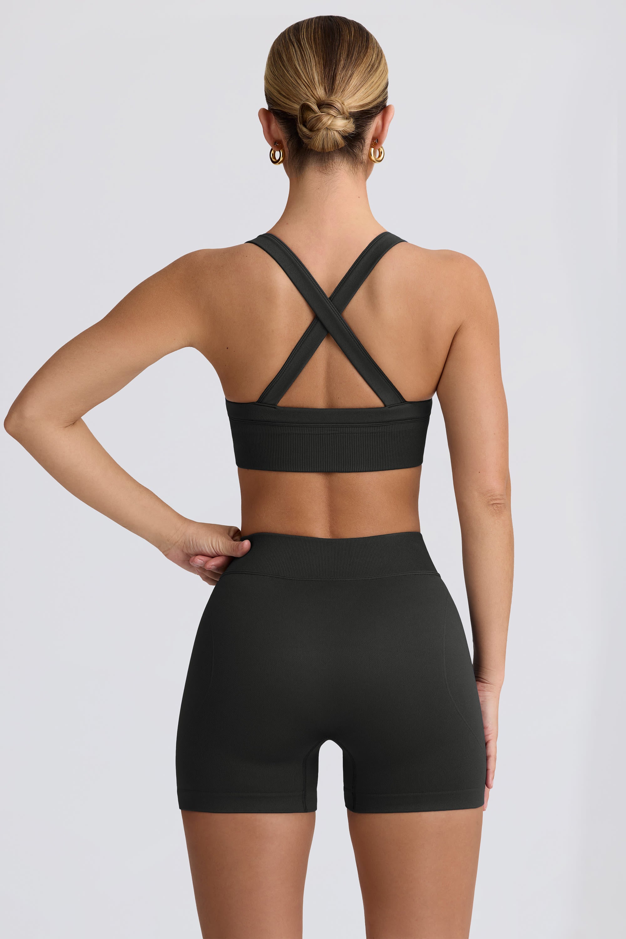 Super Sculpt Seamless Mini Shorts in Ash